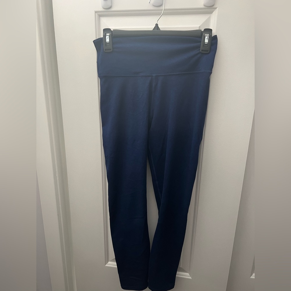 Fabletics leggings. 7/8 length. Dark blue